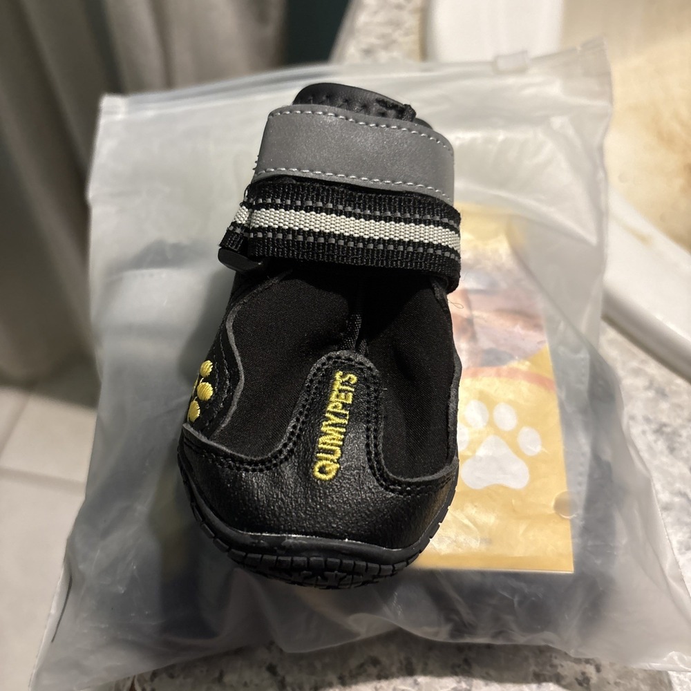 QUMY Dog Shoes Small Dog Boots Paw Protectors Black Waterproof Size 2